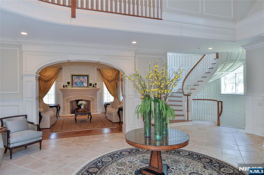 15 North Church Road Saddle River, NJ 07458 - Photo 8 of 43