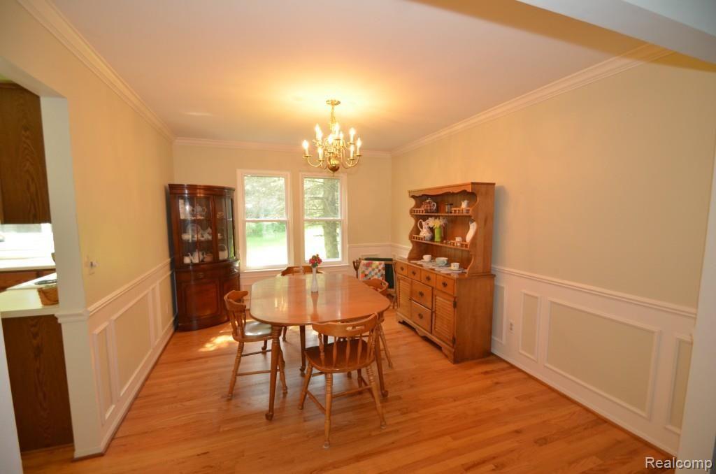 1172 Whispering Knoll Lane Rochester Hills, MI 48306 - Photo 11 of 39