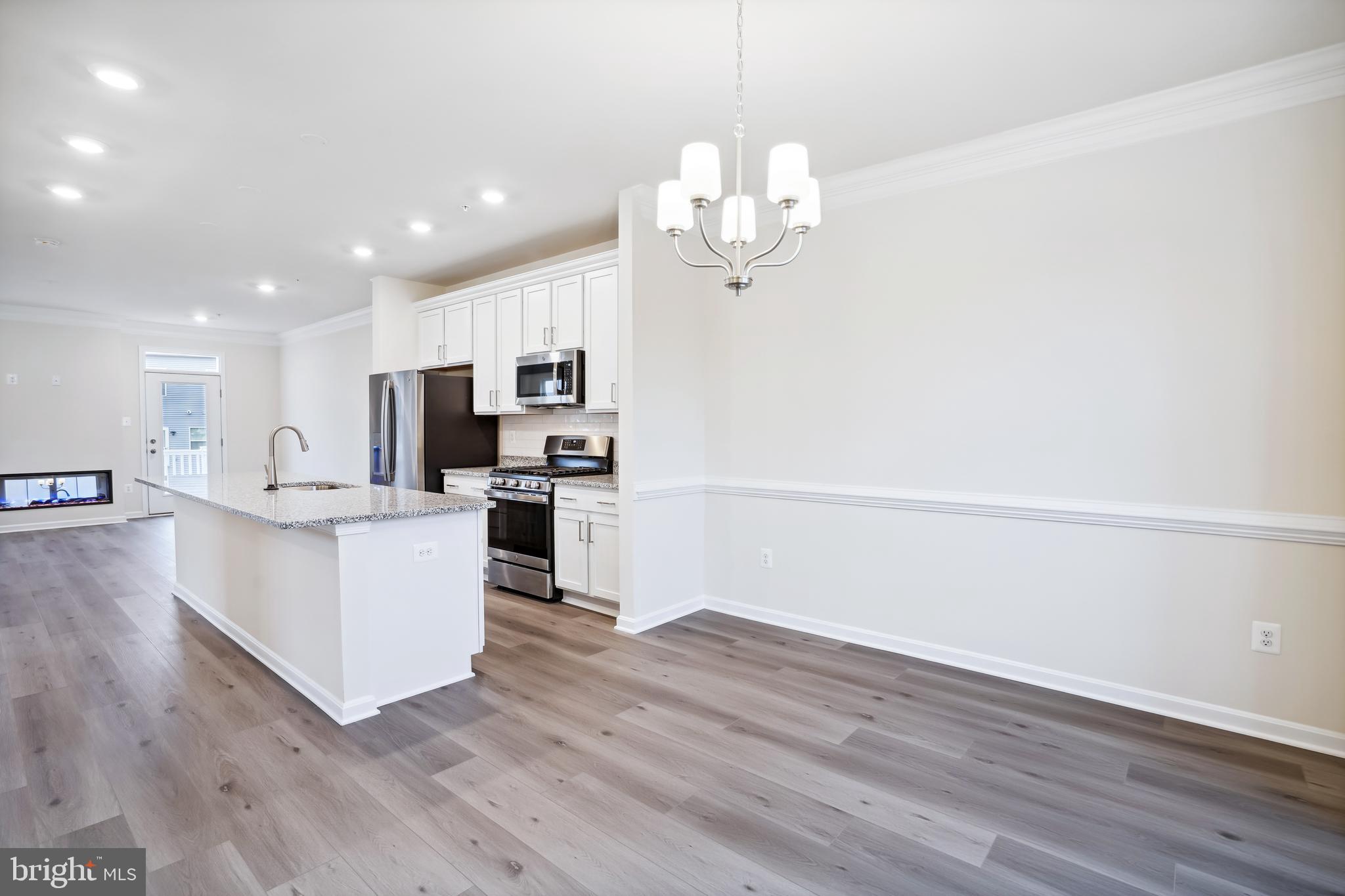 210 Southwind Drive Accokeek, MD 20607 - Photo 11 of 29 Dining Room
