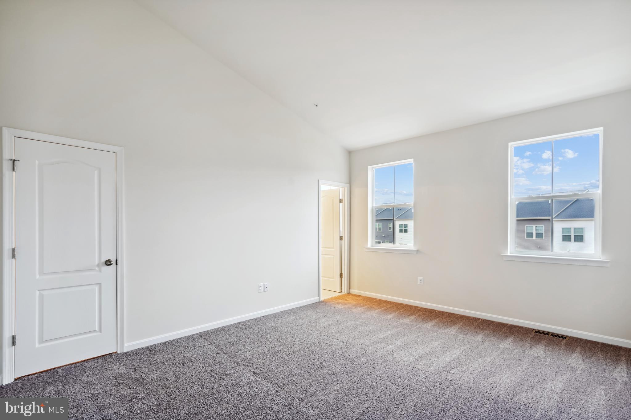 210 Southwind Drive Accokeek, MD 20607 - Photo 20 of 29 Primary Bedroom