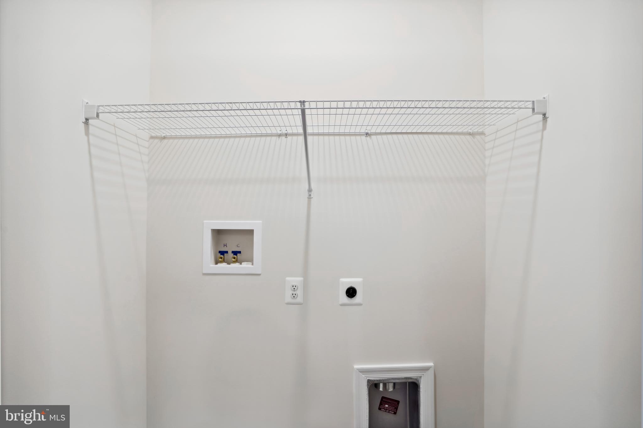 210 Southwind Drive Accokeek, MD 20607 - Photo 29 of 29 Laundry area