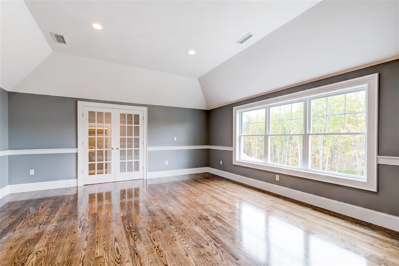 18 Bennington Road Windham, NH 03087 - Photo 27 of 33