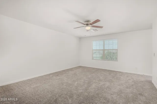 $2,800 | 331 West Mammoth Cave Drive, San Tan Valley, AZ 85140