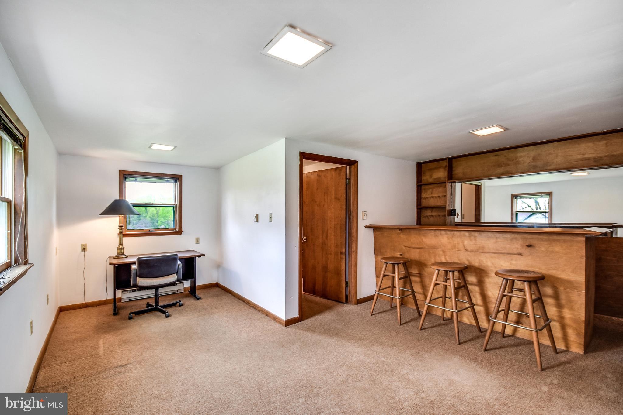 2759 Valley View Road Hellertown, PA 18055 - Photo 17 of 20