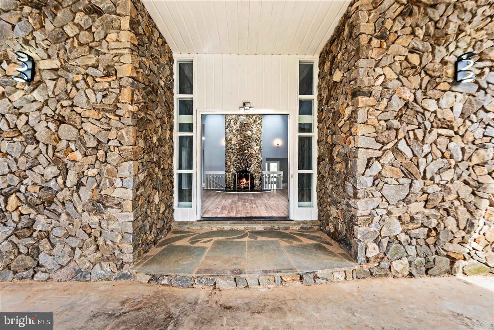 7621 River Road Fredericksburg, VA 22407 - Photo 10 of 82