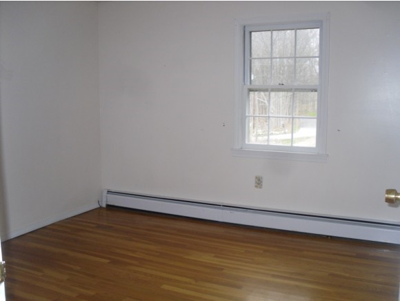 88 Settlers Road Bennington, VT 05201 - Photo 8 of 10 Gallery Image 8