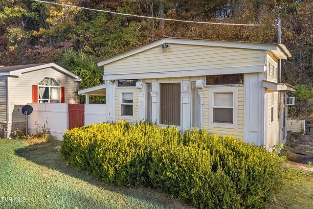 $189,000 | 14240 Warrensburg Road, Midway, TN 37809