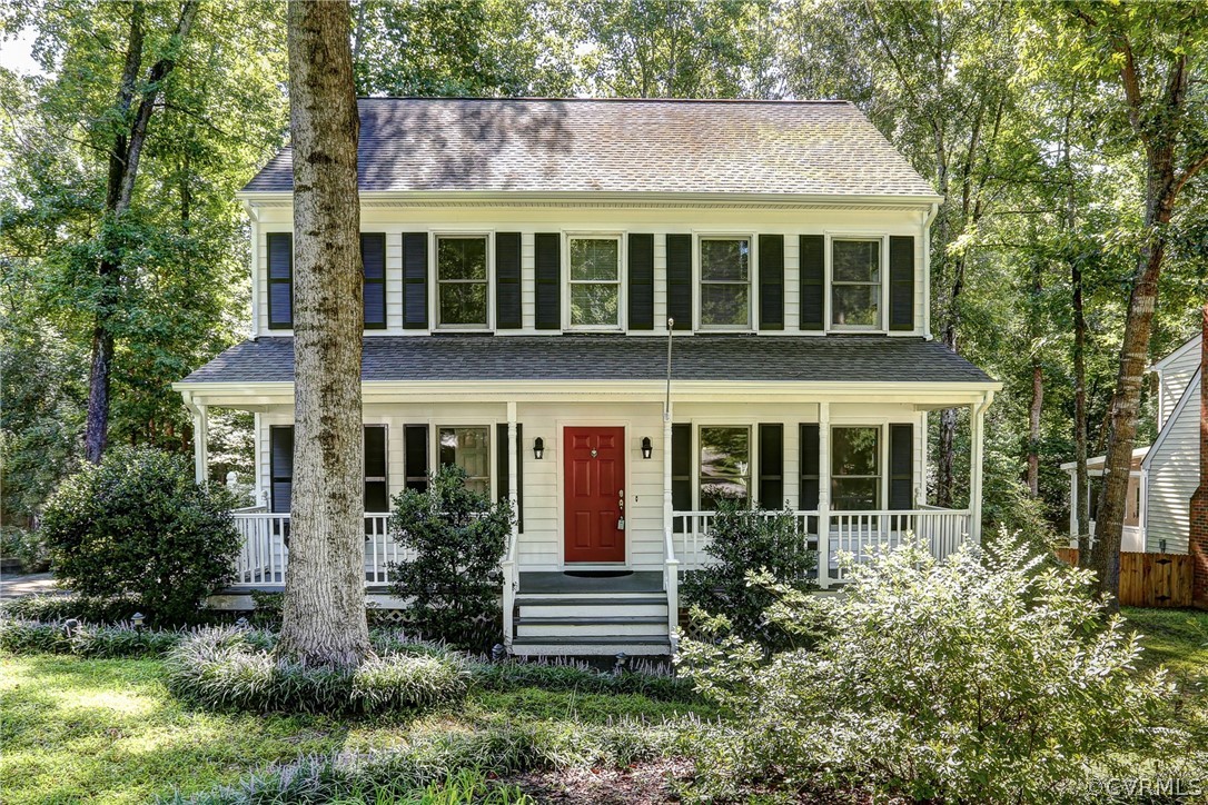 front view of house with a yard