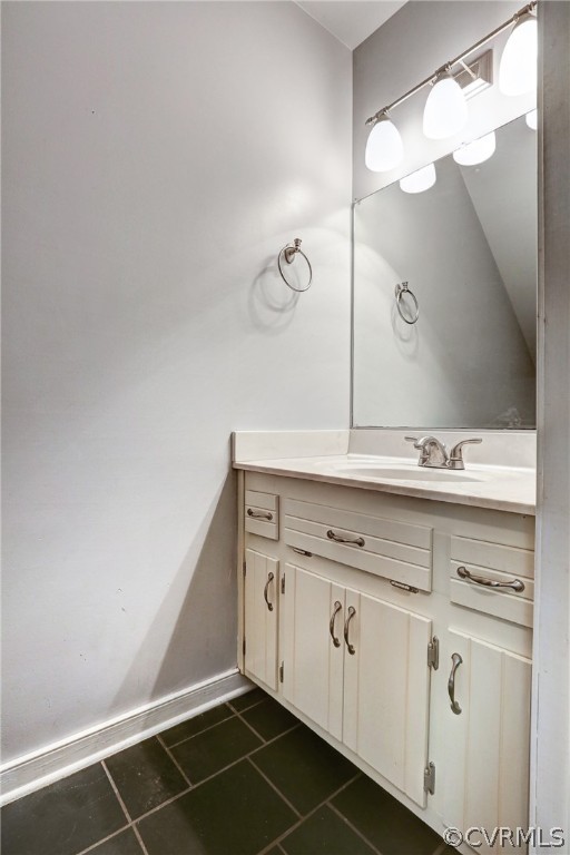 7519 Barkbridge Road Chesterfield, VA 23832 - Photo 18 of 40 a bathroom with a sink and vanity