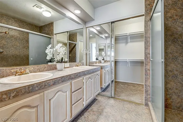 $2,250 | 2641 Golden Sands Drive, Las Vegas, NV 89128