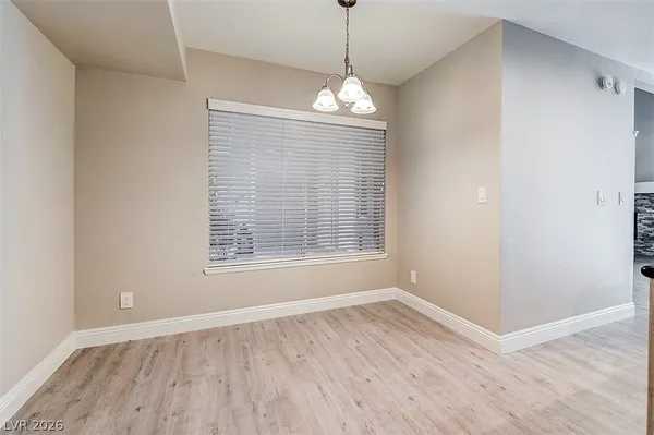 $2,250 | 2641 Golden Sands Drive, Las Vegas, NV 89128