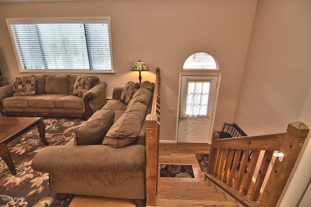 125 Rockway Road Lake Ariel, PA 18436 - Photo 4 of 54