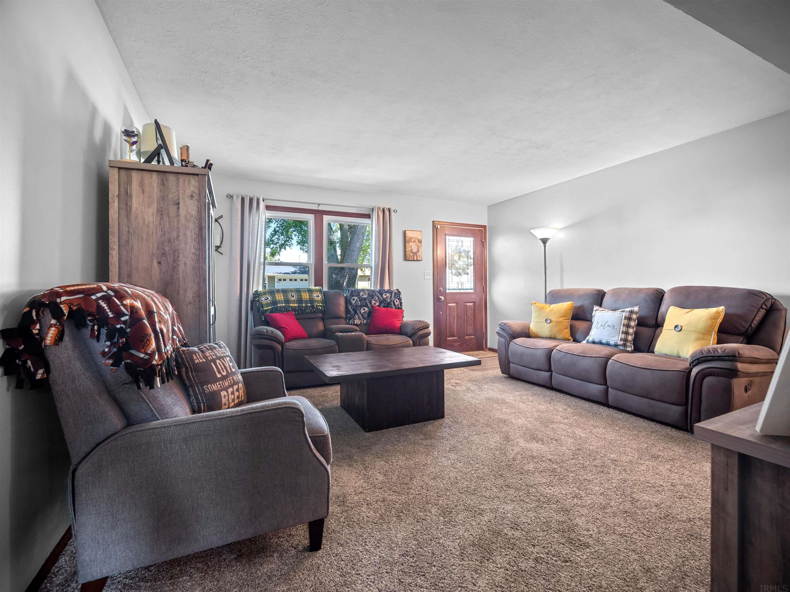 7810 Tipperary Trail Fort Wayne, IN 46815 - Photo 5 of 23