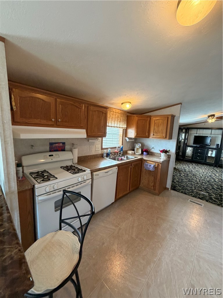 1774 Military Road, Unit 69 Tonawanda, NY 14217 - Photo 8 of 23