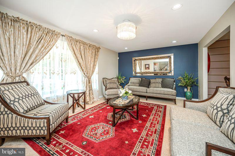 7934 St George Court Springfield, VA 22153 - Photo 5 of 11 Gallery Image 5