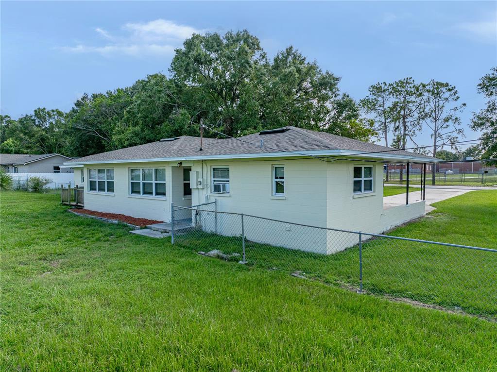 1015 Sutton Road Lakeland, FL 33810 - Photo 44 of 52 Gallery Image 44