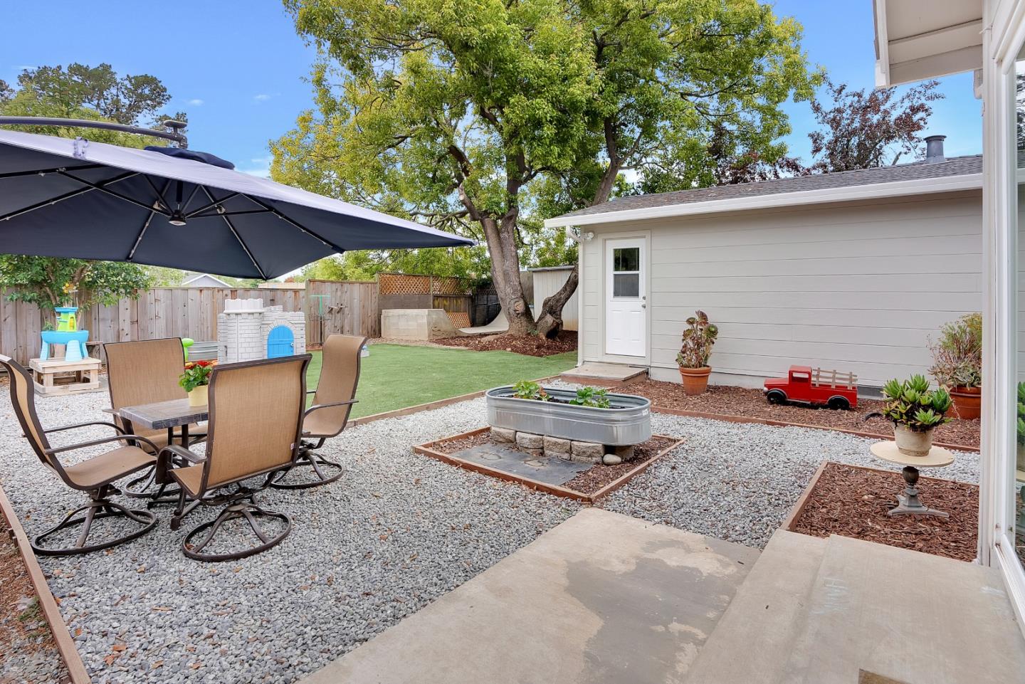 617 Amesti Road Watsonville, CA 95076 - Photo 18 of 36 Gallery Image 18