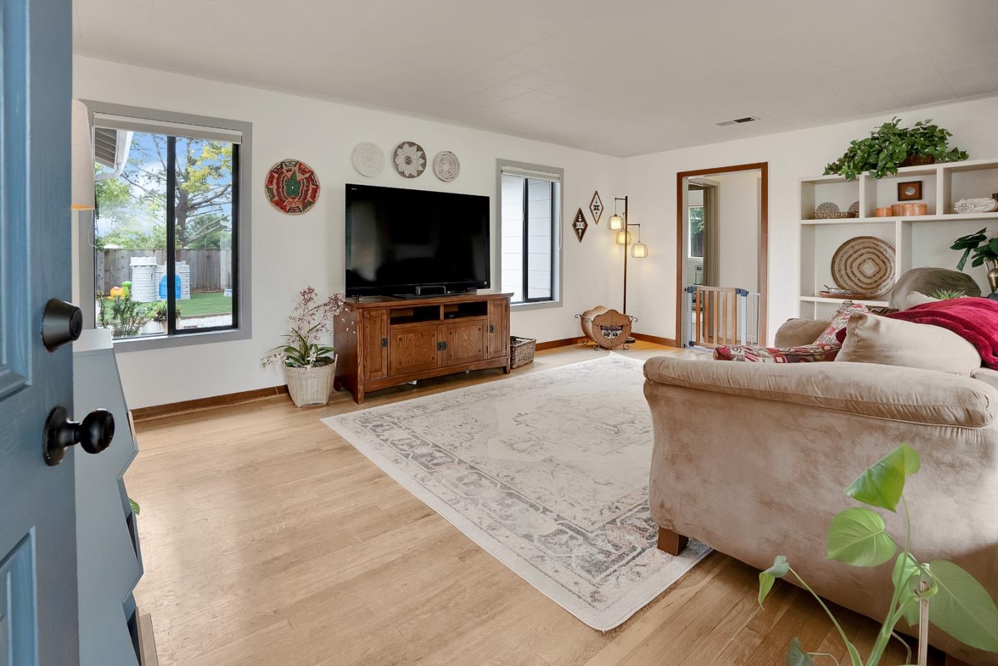 617 Amesti Road Watsonville, CA 95076 - Photo 5 of 36 Gallery Image 5