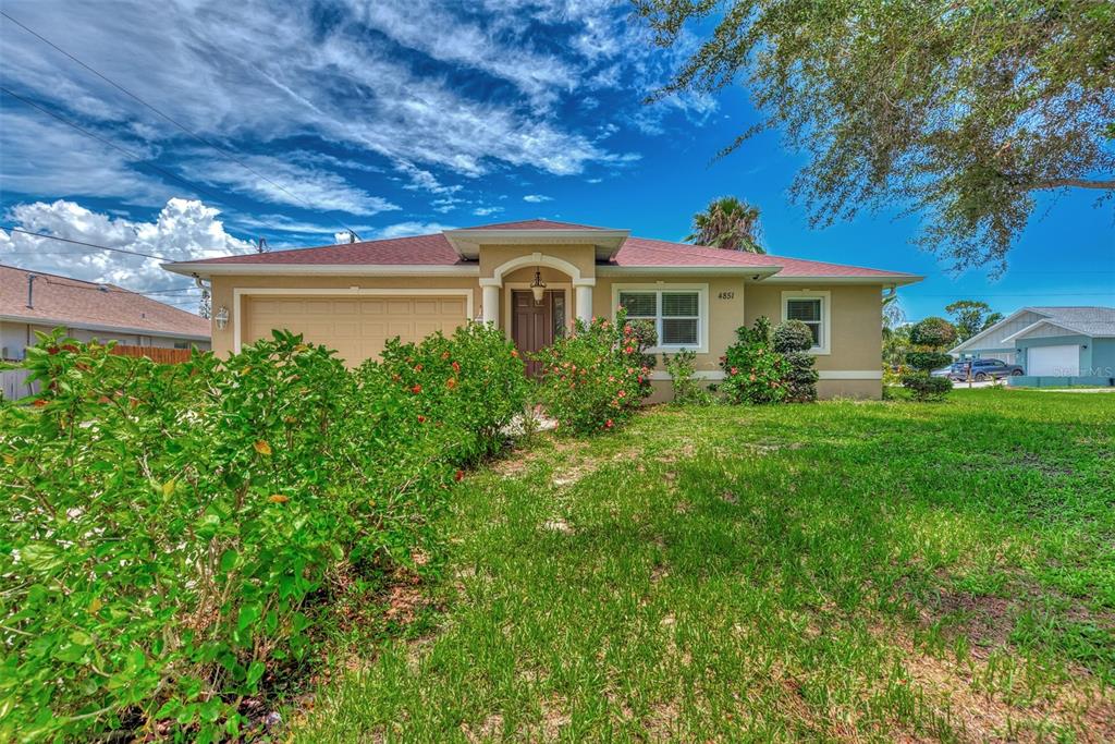 4851 Neptune Road Venice, FL 34293 - Photo 1 of 1 Front