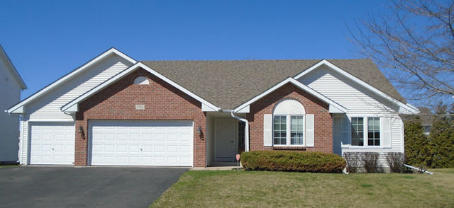 1751 Knights Lane Rochelle, IL 61068 - Photo 1 of 17