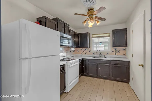 $255,000 | 148 San Carlos Street, Toms River, NJ 08757