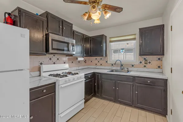 $255,000 | 148 San Carlos Street, Toms River, NJ 08757