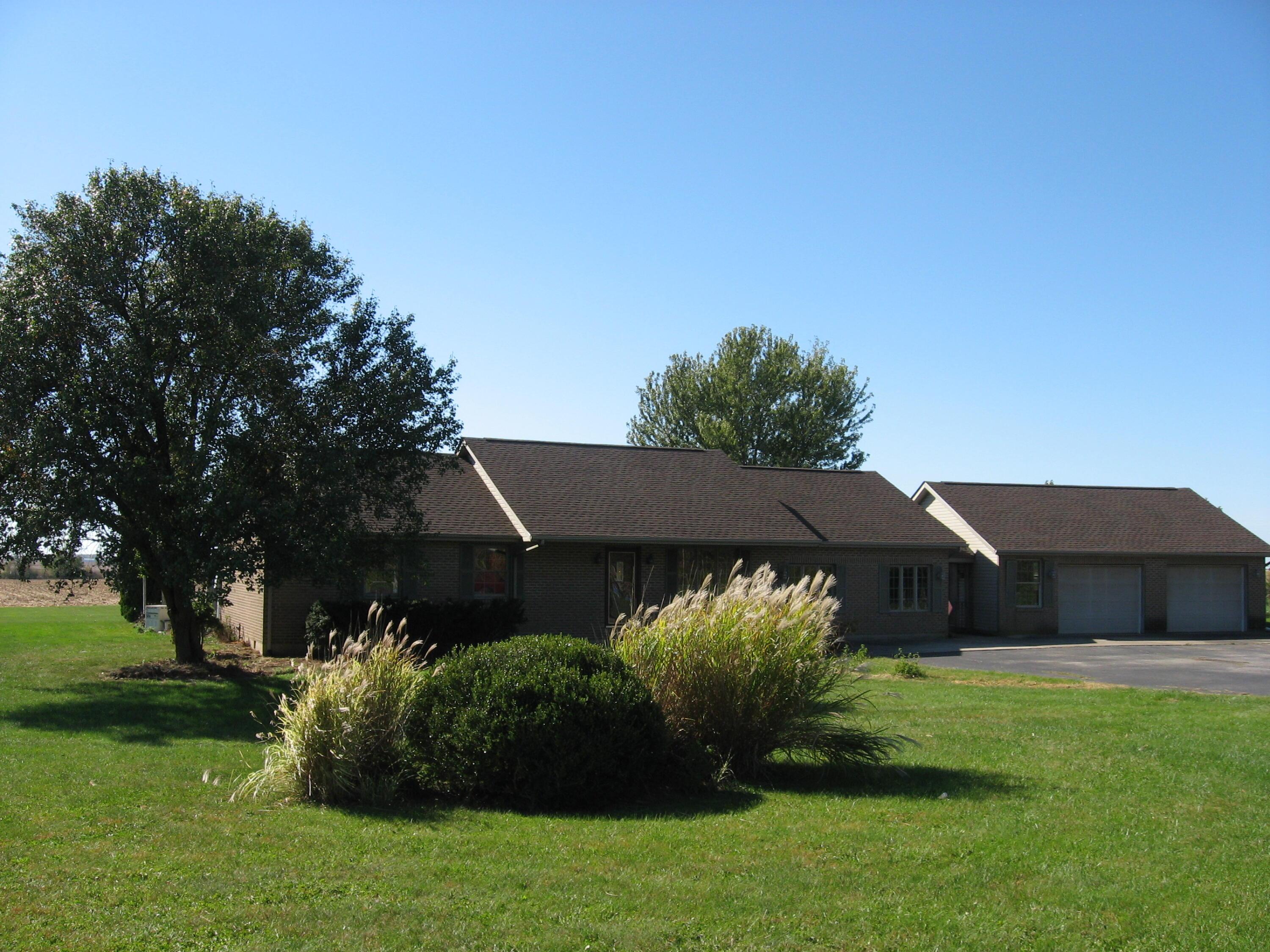 1026 South State Rte 72 Sabina, OH 45169 - Photo 2 of 34 IMG_1817