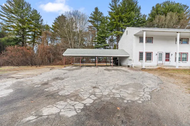 $299,900 | 22 Oliver Drive, Hudson, NH 03051