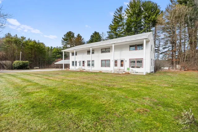 $299,900 | 22 Oliver Drive, Hudson, NH 03051