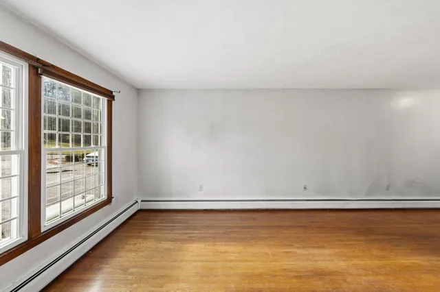 $299,900 | 22 Oliver Drive, Hudson, NH 03051