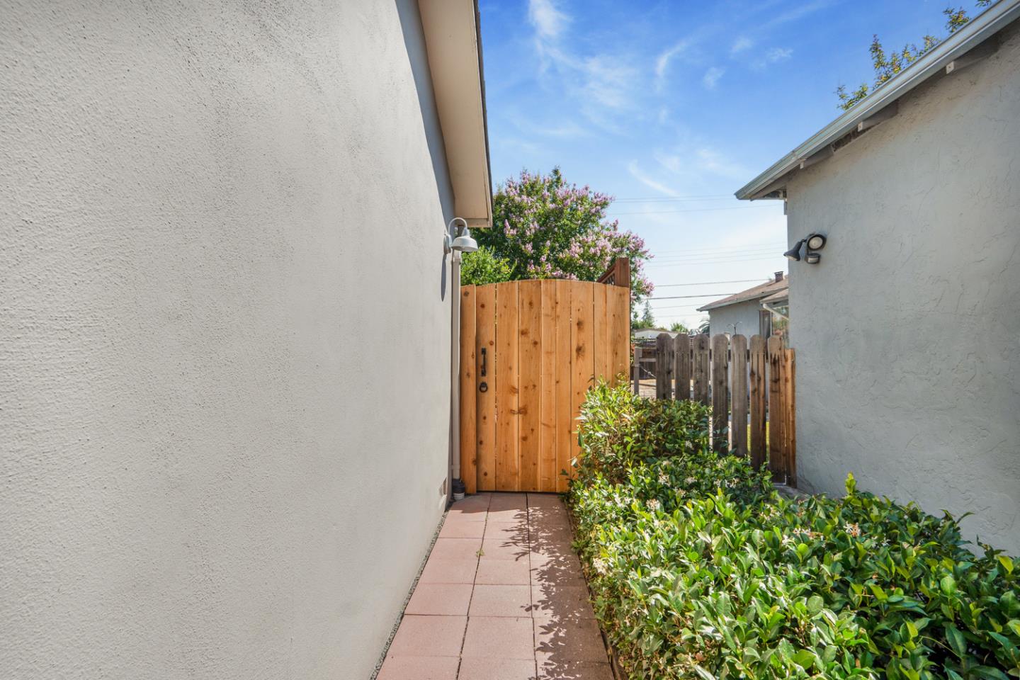 2486 Whitney Drive Mountain View, CA 94043 - Photo 26 of 43 a view of a pathway of a building