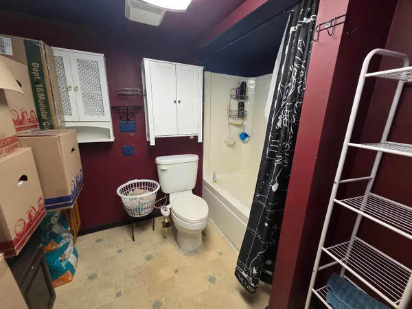 $174,900 | 158 West St Joe Street, Hillsdale, MI 49242