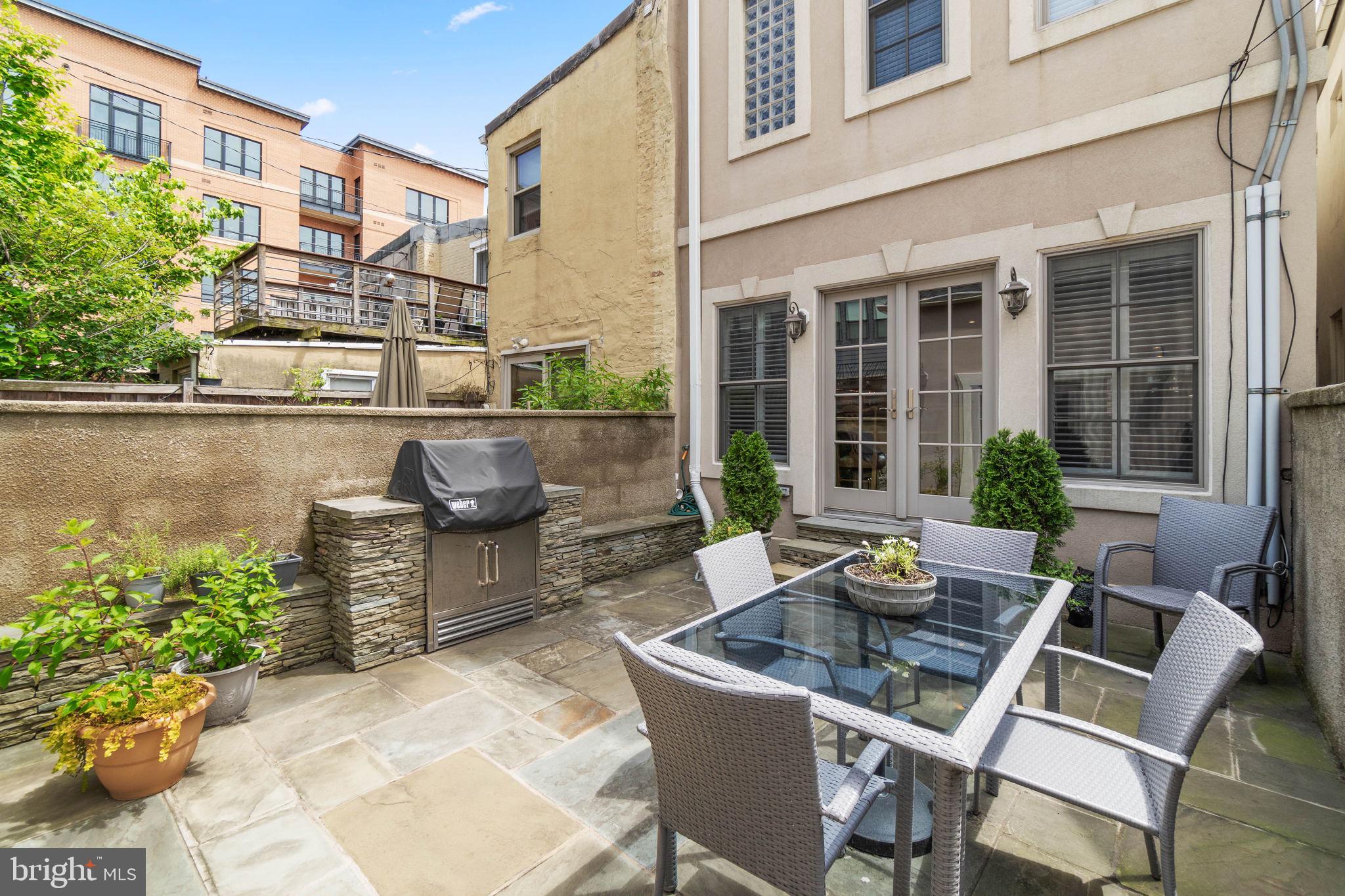 3418 Toone Street Baltimore, MD 21224 - Photo 13 of 51 Bluestone terrace w built in grill