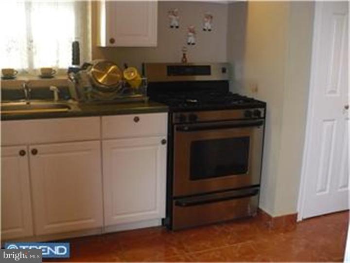 79 Trent Road Turnersville, NJ 08012 - Photo 6 of 10 Kitchen