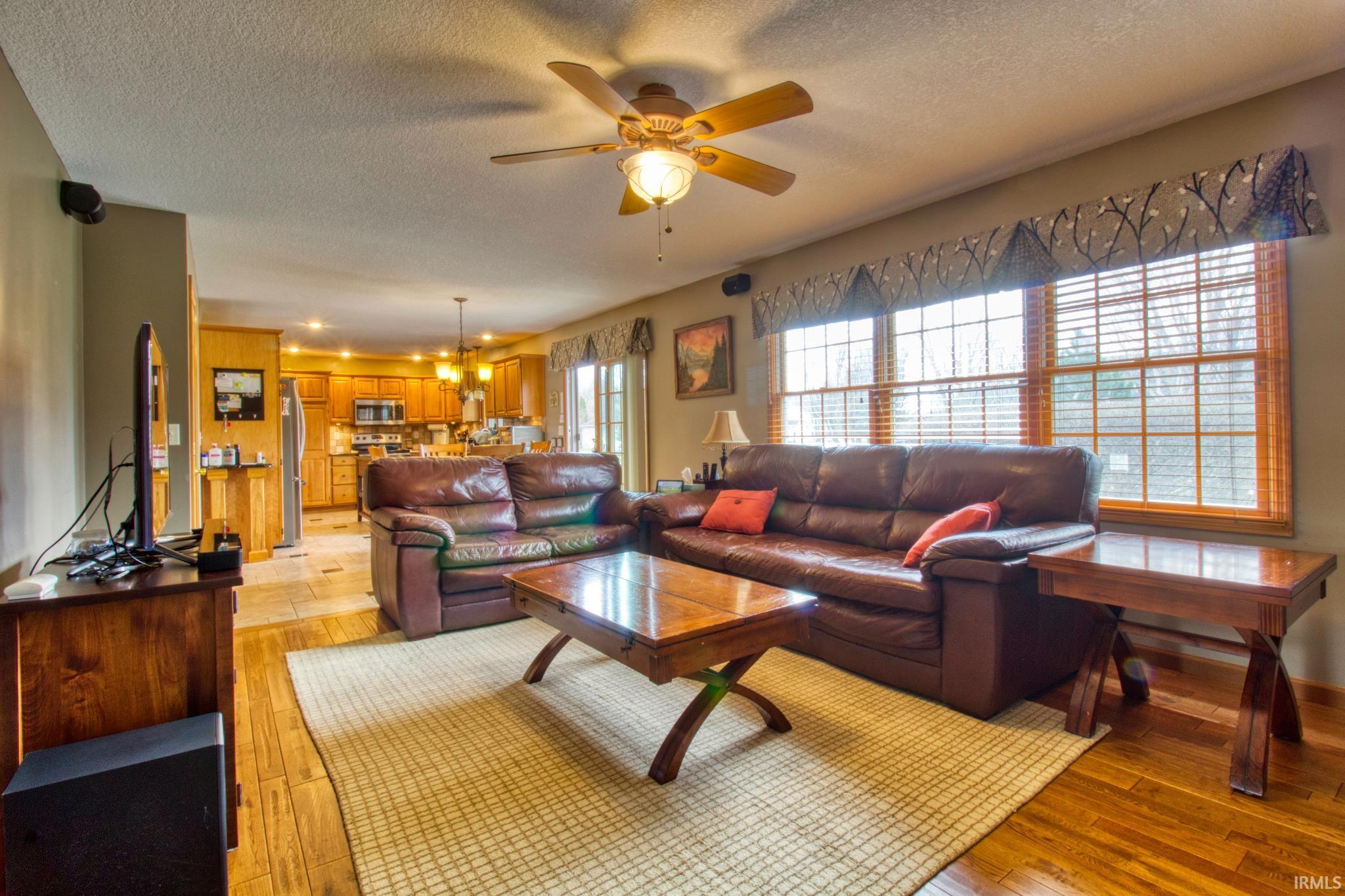 225 South Hunters Ridge Warsaw, IN 46582 - Photo 11 of 36 Gallery Image 11