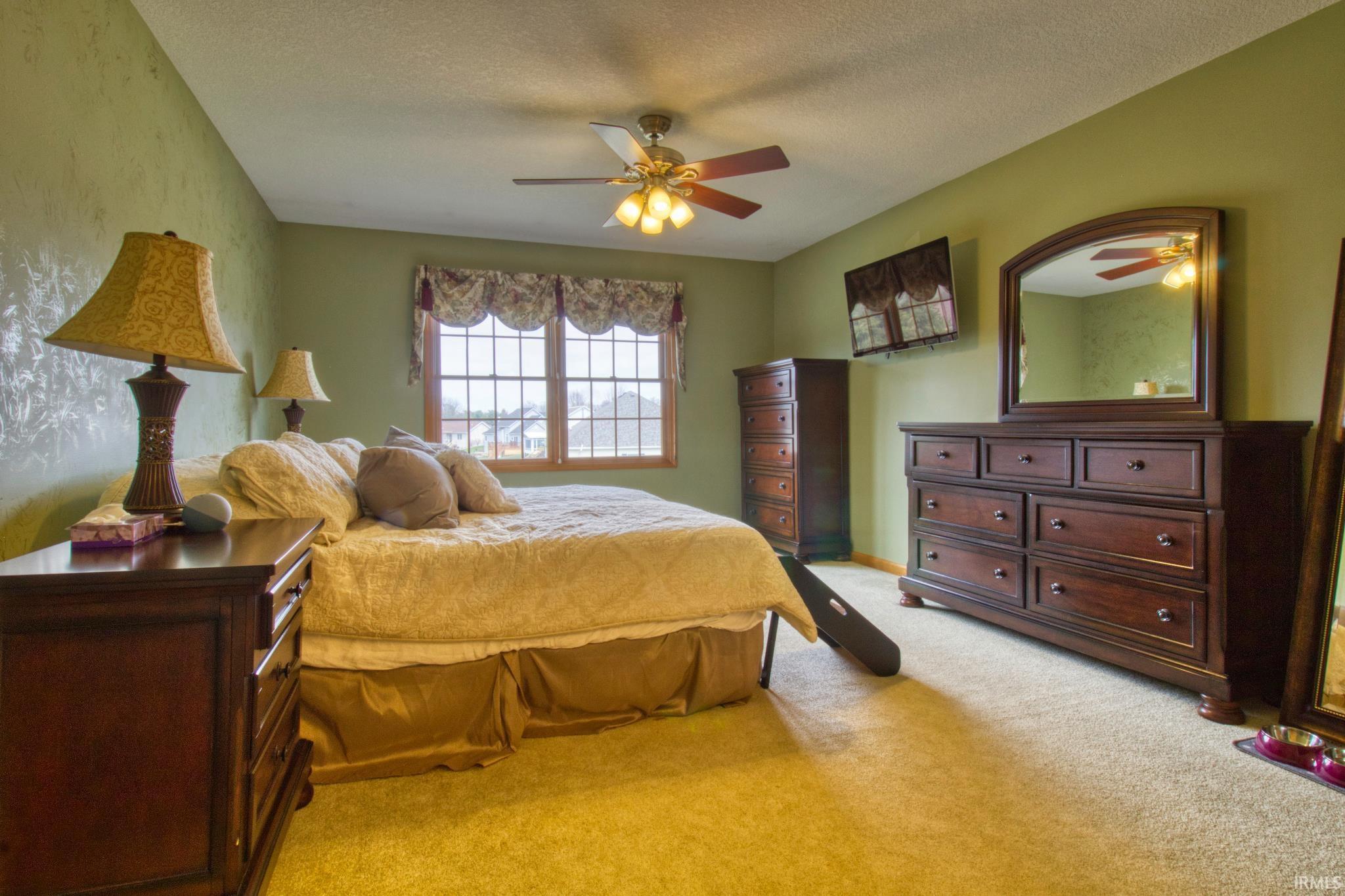 225 South Hunters Ridge Warsaw, IN 46582 - Photo 21 of 36 Gallery Image 21