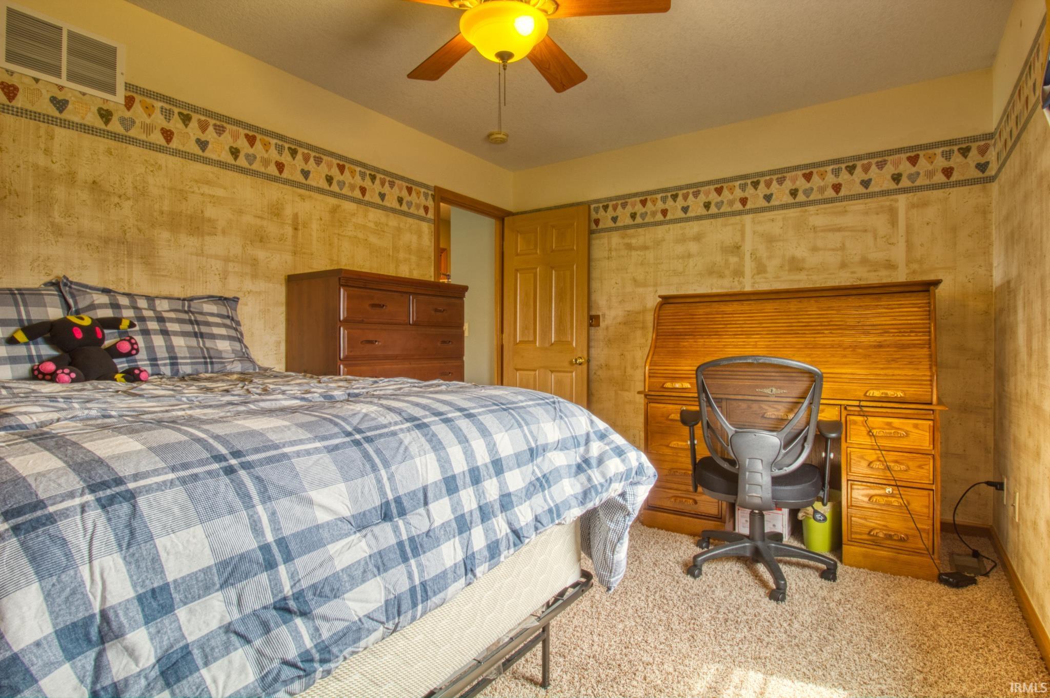 225 South Hunters Ridge Warsaw, IN 46582 - Photo 23 of 36 Gallery Image 23
