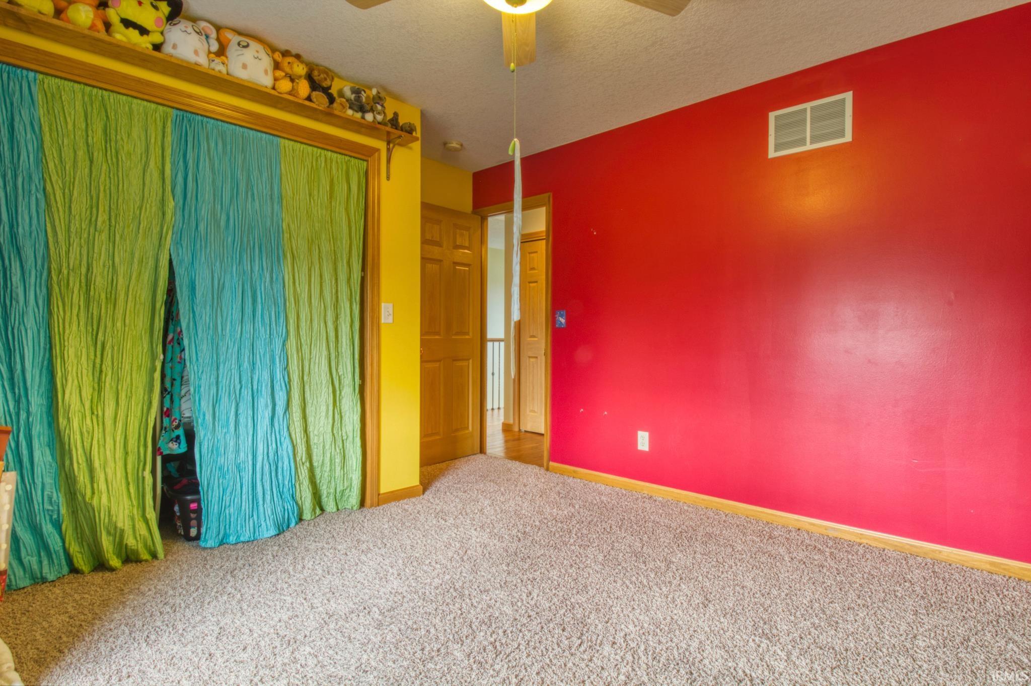 225 South Hunters Ridge Warsaw, IN 46582 - Photo 28 of 36 Gallery Image 28
