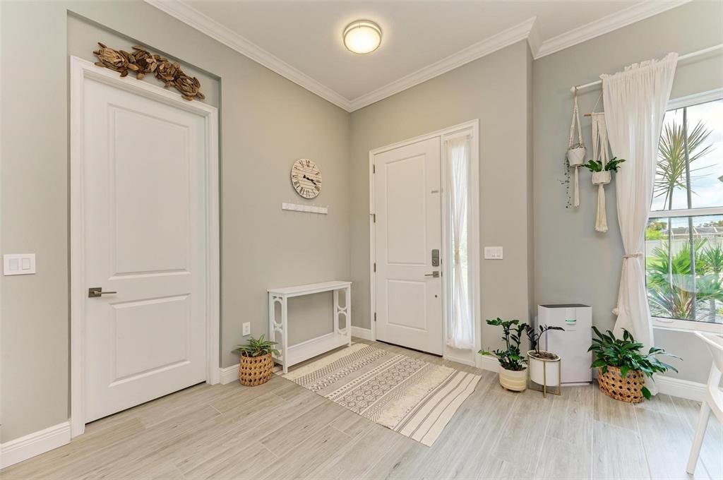 1170 Horizon Road Venice, FL 34293 - Photo 2 of 50 Gallery Image 2