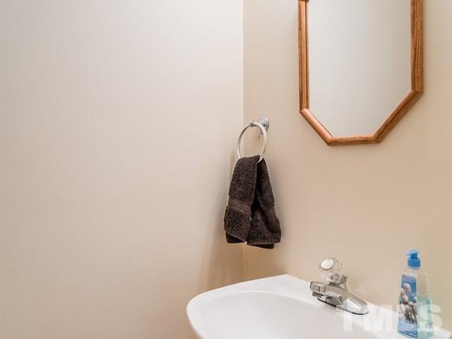 1608 Lethbridge Court Raleigh, NC 27606 - Photo 14 of 25 Gallery Image 14