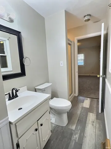 $229,900 | 508 East Broadway Street, Loogootee, IN 47553