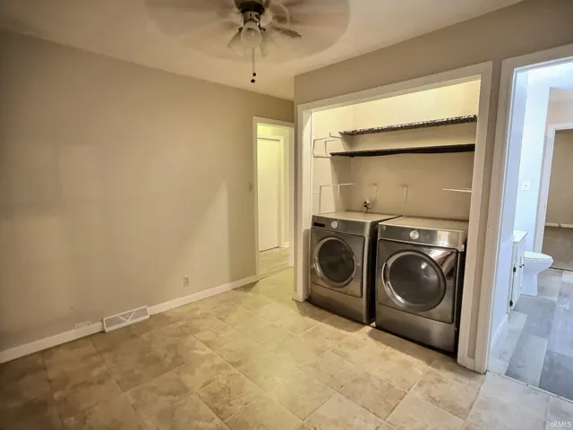 $229,900 | 508 East Broadway Street, Loogootee, IN 47553