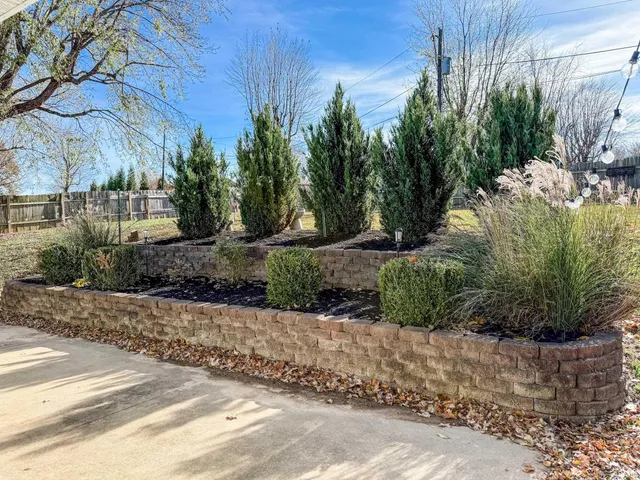 $229,900 | 508 East Broadway Street, Loogootee, IN 47553