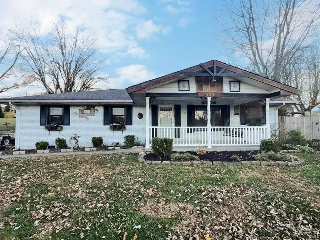 $229,900 | 508 East Broadway Street, Loogootee, IN 47553