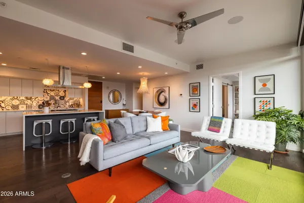 $865,000 | 200 West Portland Street, Unit 827, Phoenix, AZ 85003