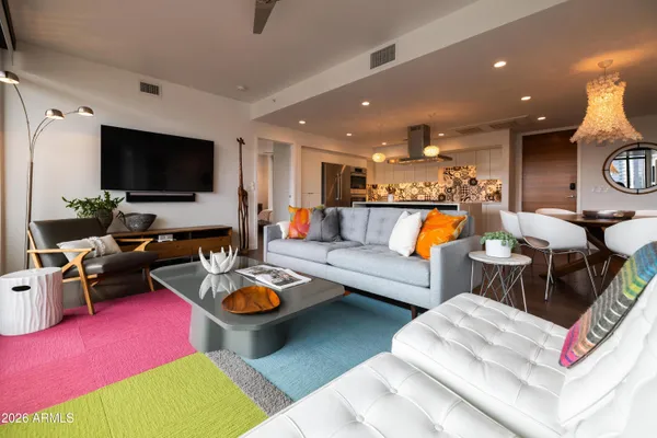 $865,000 | 200 West Portland Street, Unit 827, Phoenix, AZ 85003