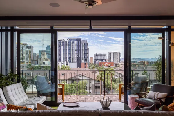 $865,000 | 200 West Portland Street, Unit 827, Phoenix, AZ 85003