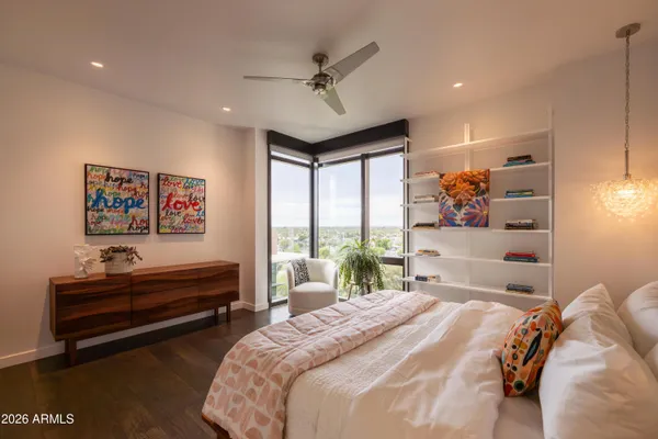 $865,000 | 200 West Portland Street, Unit 827, Phoenix, AZ 85003