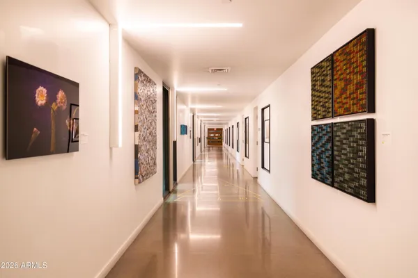 $865,000 | 200 West Portland Street, Unit 827, Phoenix, AZ 85003