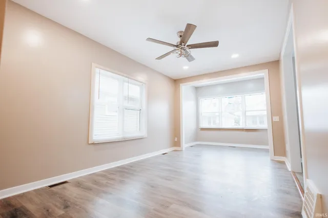 $259,900 | 514 Lewis Avenue, Evansville, IN 47714